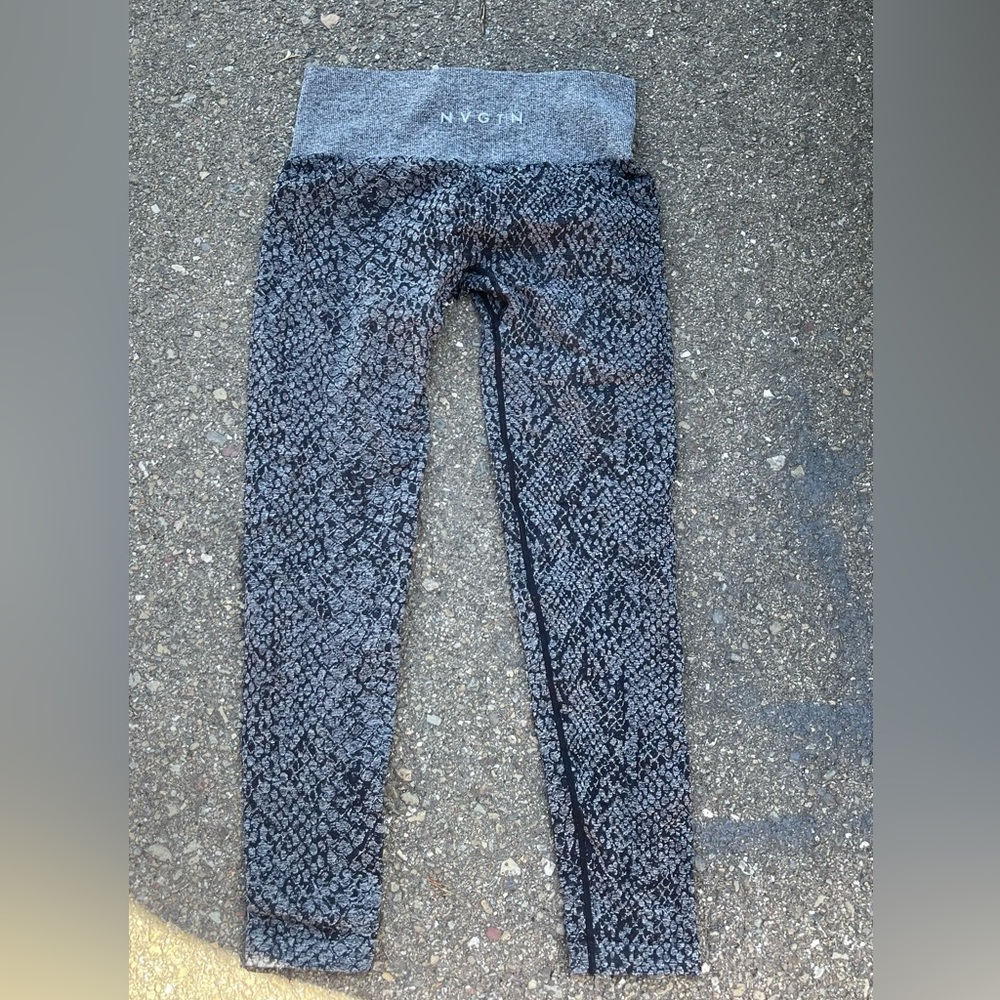 NVGTN leggings